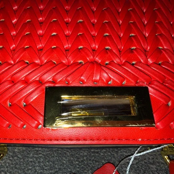 Vibrant Red Designer Stunning Luxe High End Structured Woven Bag (Emily in Paris - Picture 14 of 17